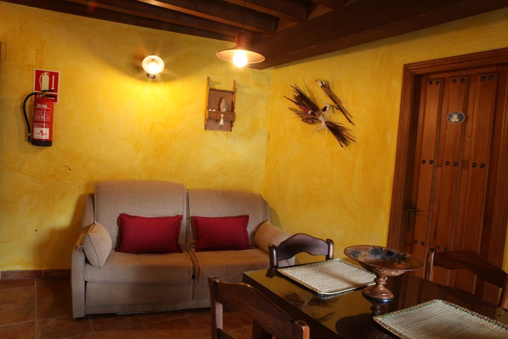 Apartamentos Rurales La Solana ロブレディージョ・デ・ガタ エクステリア 写真
