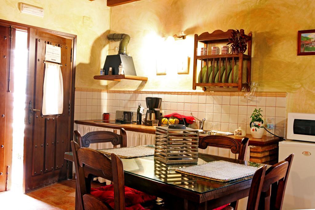 Apartamentos Rurales La Solana ロブレディージョ・デ・ガタ エクステリア 写真